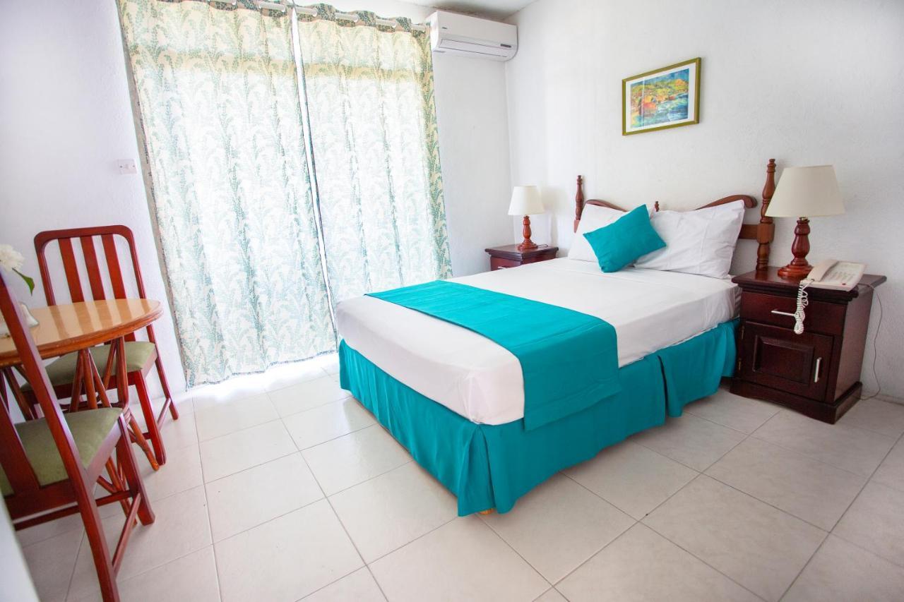 Adulo Apartments Bridgetown Eksteriør billede
