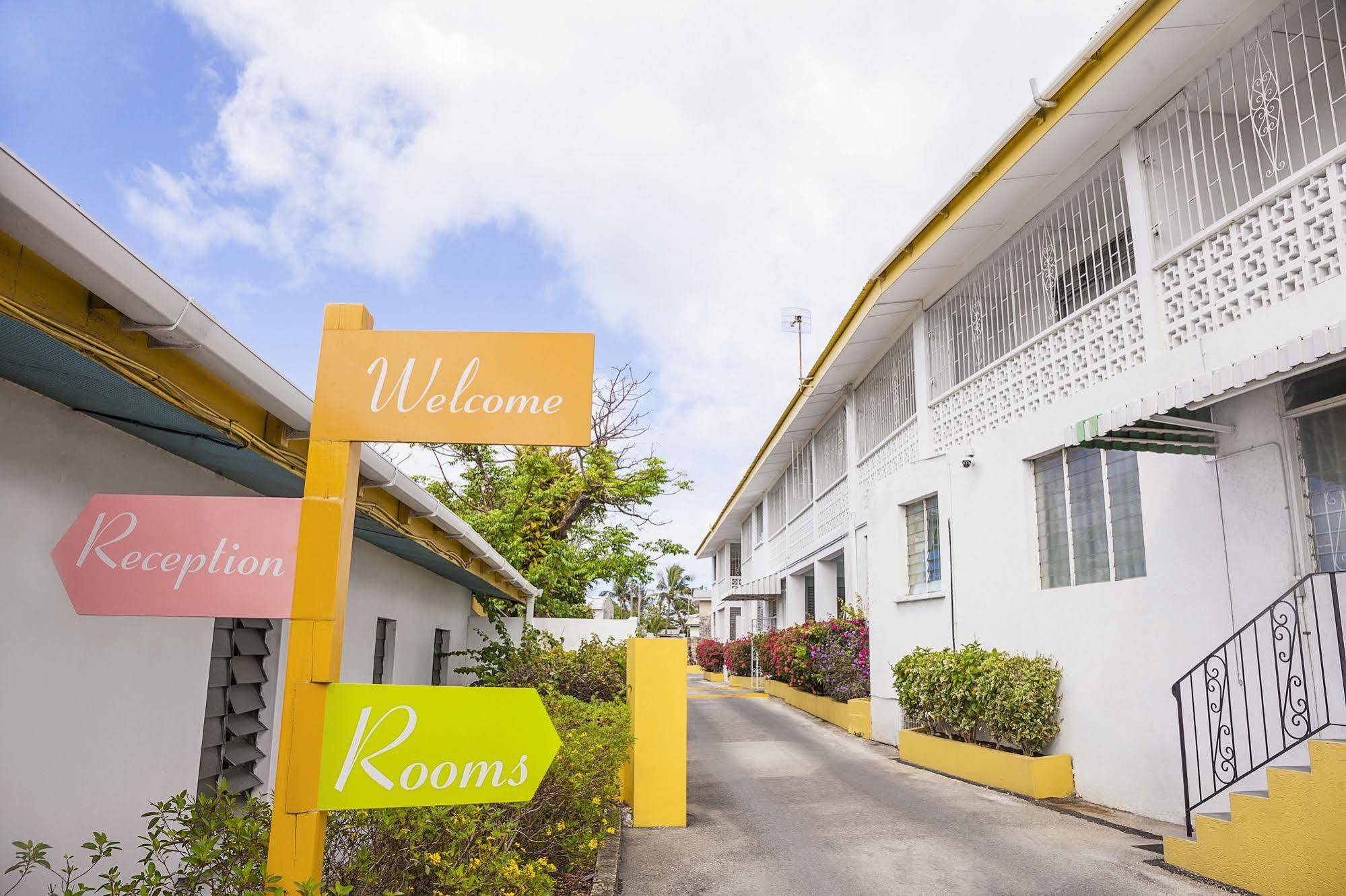 Adulo Apartments Bridgetown Eksteriør billede