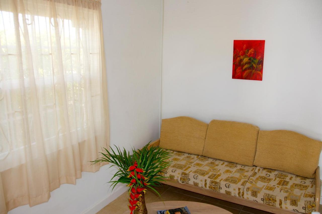 Adulo Apartments Bridgetown Eksteriør billede